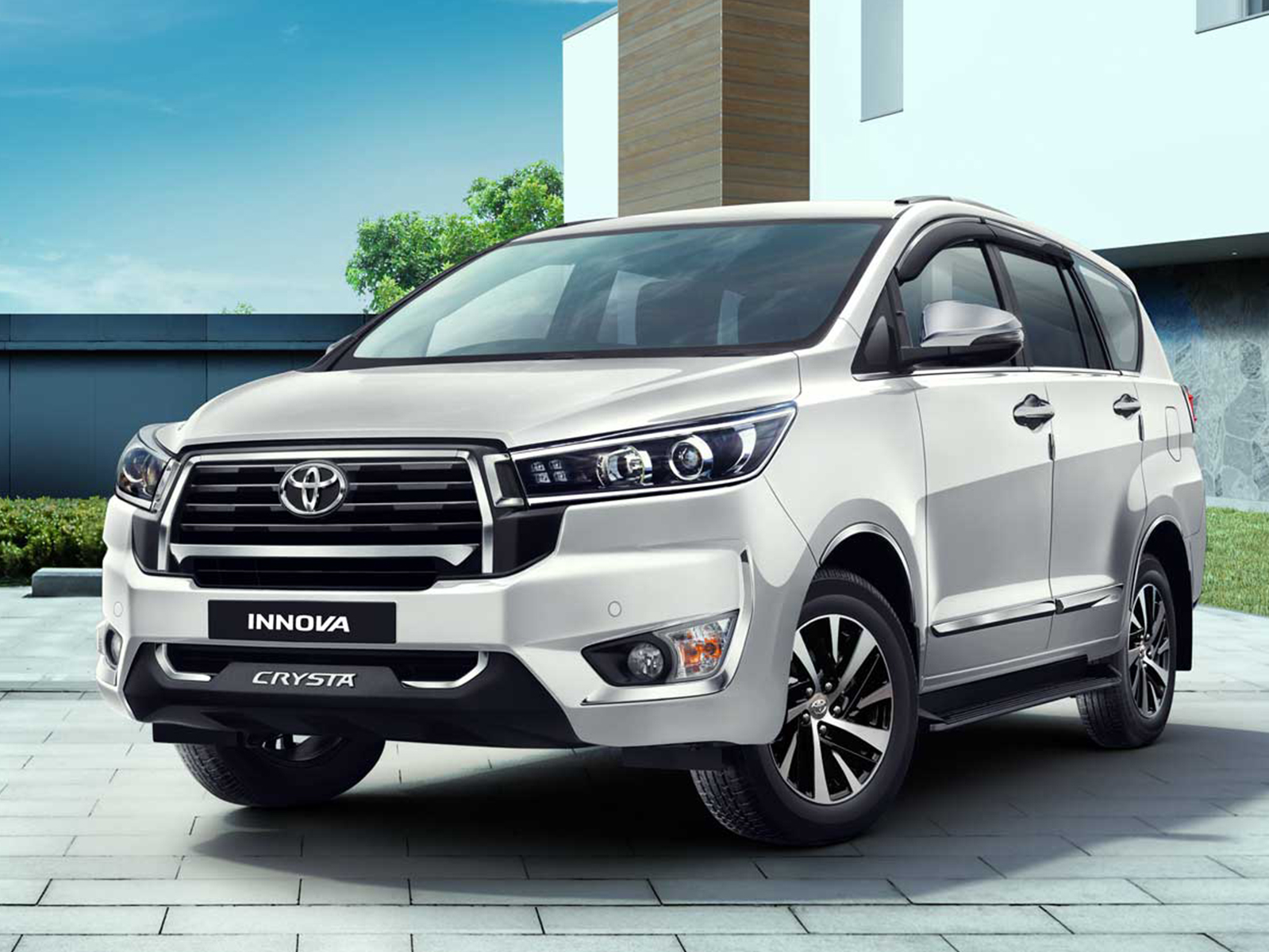 7 Seater Car on Rent in Mumbai